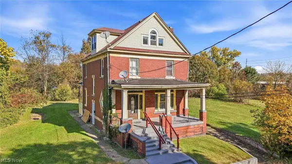 264 Valley DR, Youngstown, OH 44505