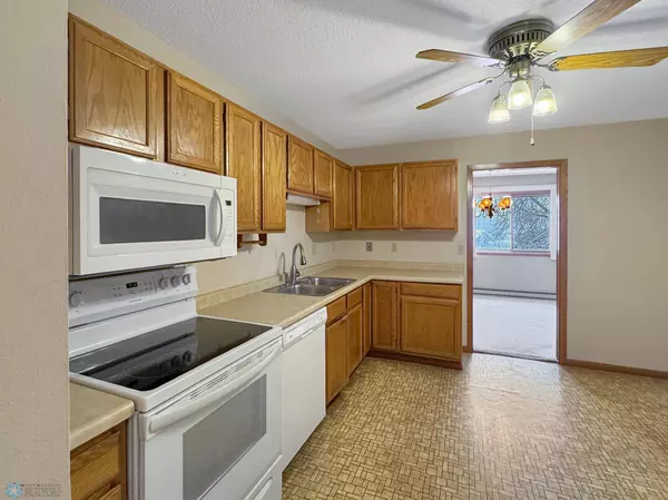 2550 18th ST S #204, Fargo, ND 58103