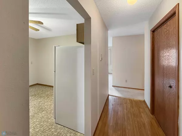 2550 18th ST S #204, Fargo, ND 58103