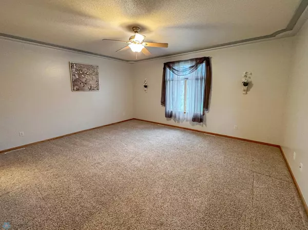 545 43rd AVE S, Moorhead, MN 56560