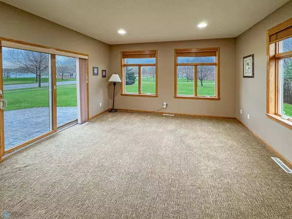 545 43rd AVE S, Moorhead, MN 56560