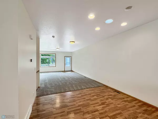 816 3rd ST N #816, Fargo, ND 58102