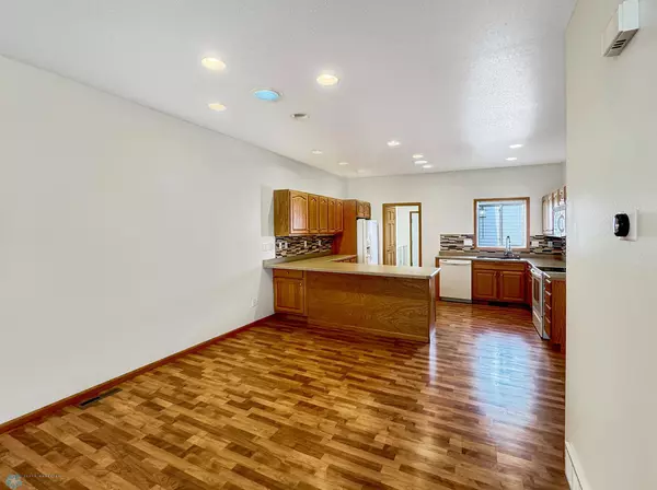 816 3rd ST N #816, Fargo, ND 58102