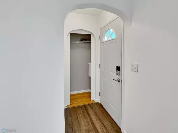 1323 10th AVE S, Moorhead, MN 56560