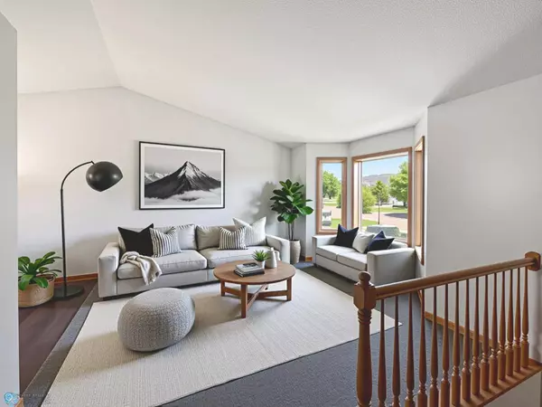 3337 Monroe ST S, Fargo, ND 58104