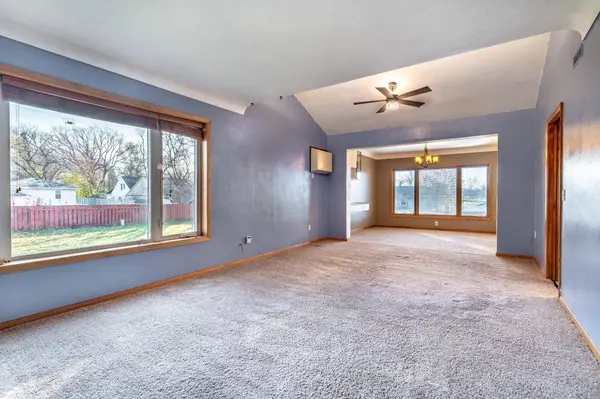 1015 11th AVE S, Moorhead, MN 56560