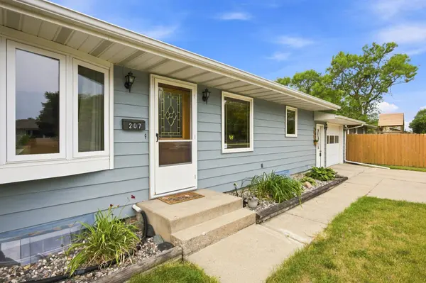 207 7th AVE E, West Fargo, ND 58078
