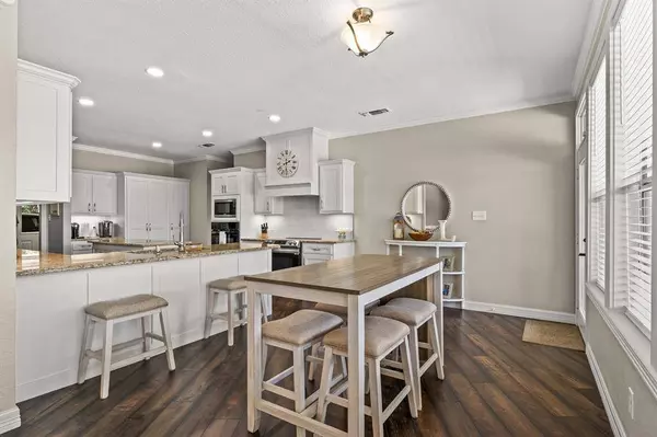 1802 Hogan Lane, Mount Pleasant, TX 75455