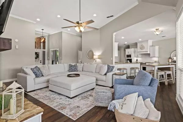 1802 Hogan Lane, Mount Pleasant, TX 75455