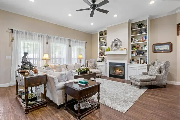 247 Kathryn's Court, Mount Pleasant, TX 75455