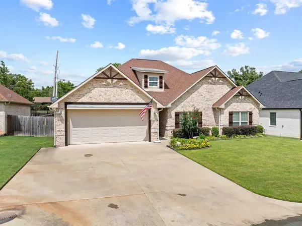247 Kathryn's Court, Mount Pleasant, TX 75455