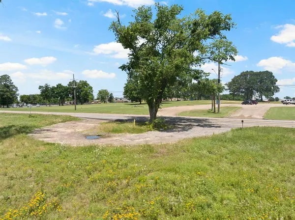 10 AC W Interstate 30 Service Road, Mount Pleasant, TX 75455