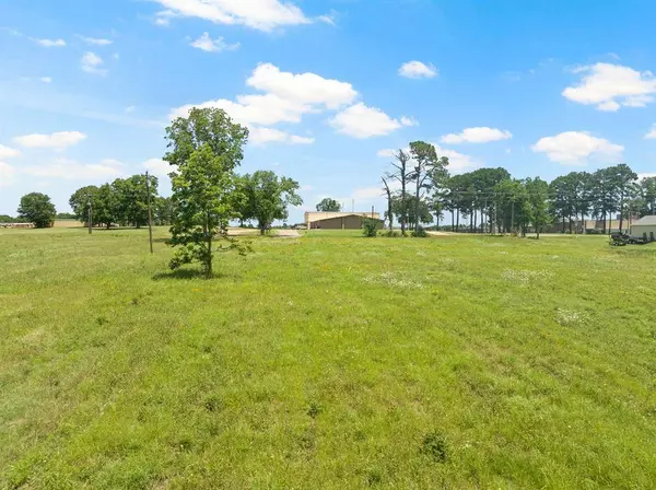 13 AC W Interstate 30 Service Road, Mount Pleasant, TX 75455