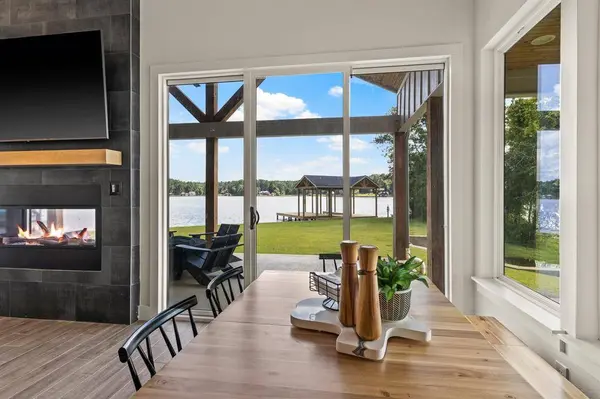 331 W Eagle Point, Mount Vernon, TX 75457