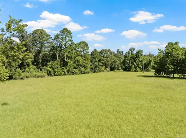 2039 County Road 2850, Pittsburg, TX 75686