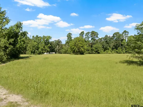 2039 County Road 2850, Pittsburg, TX 75686