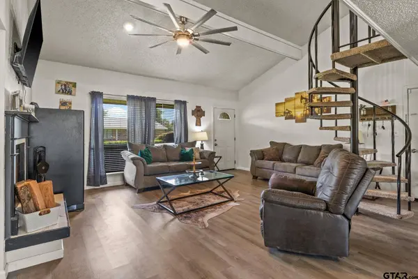 409 Brookwood Drive, Mt Pleasant, TX 75455