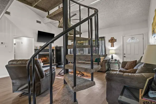 409 Brookwood Drive, Mt Pleasant, TX 75455