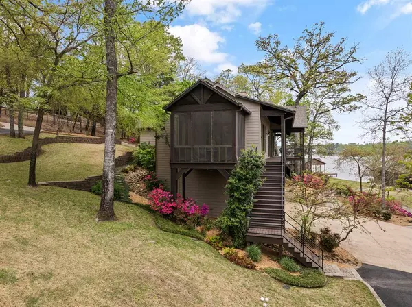 440 Camp Cypress Trail, Winnsboro, TX 75494