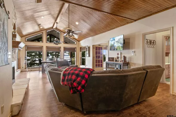 385 CR 2610, Pittsburg, TX 75686