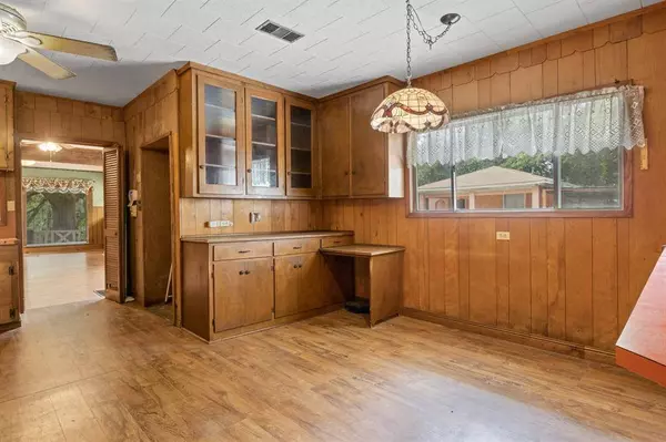 508 W 12th Street, Mount Pleasant, TX 75455