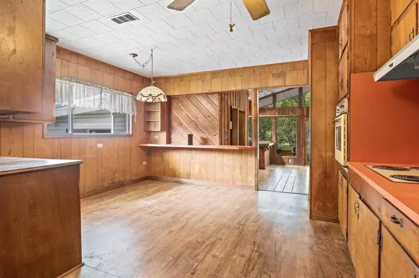 508 W 12th Street, Mount Pleasant, TX 75455