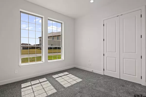 237 Kathryns Court, Mt Pleasant, TX 75455