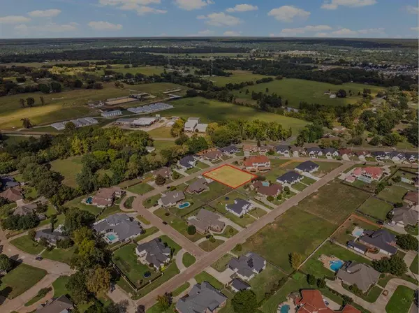 220 Kathryn's Court, Mount Pleasant, TX 75455