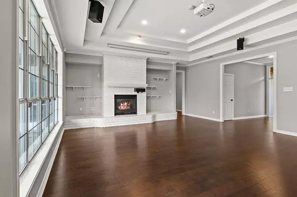 100 Turnberry Circle, Mount Pleasant, TX 75455