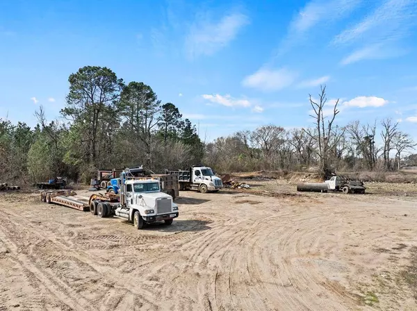 760 E 16th Street, Mount Pleasant, TX 75455