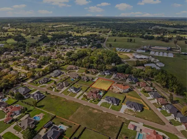 220 Kathryn's Court, Mount Pleasant, TX 75455