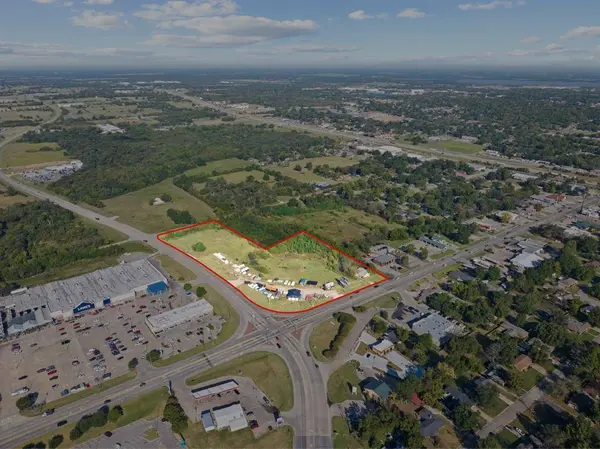 TBD Broadway & Wildcat Way, Sulphur Springs, TX 75482