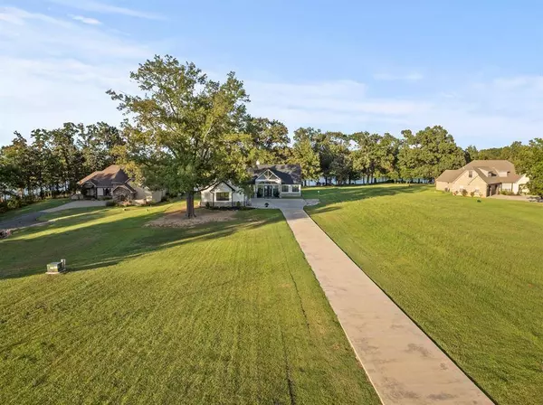 453 Private Road 2712, Mount Pleasant, TX 75455