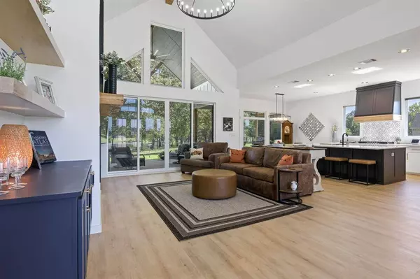 453 Private Road 2712, Mount Pleasant, TX 75455