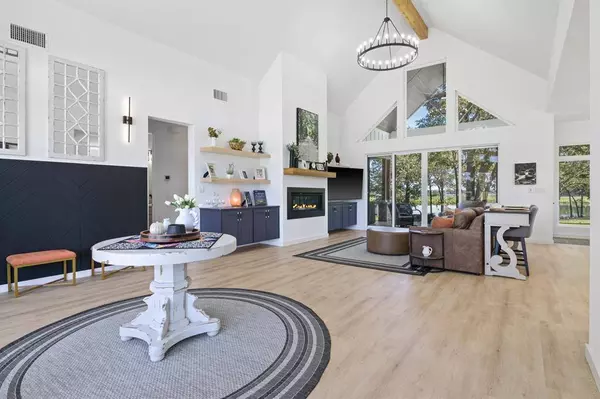 453 Private Road 2712, Mount Pleasant, TX 75455