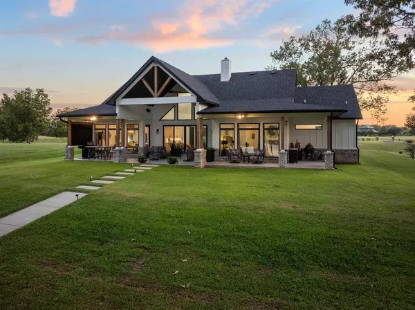 453 Private Road 2712, Mount Pleasant, TX 75455