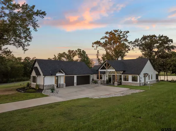 453 Private Road 2712, Mt Pleasant, TX 75455