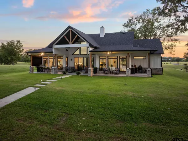 453 Private Road 2712, Mt Pleasant, TX 75455