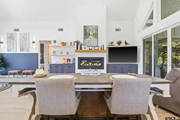 453 Private Road 2712, Mt Pleasant, TX 75455