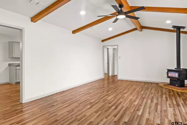 1570 County Road 3260, Mt Pleasant, TX 75455