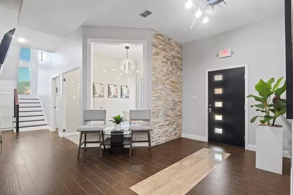 802 N Jefferson St, Mount Pleasant, TX 75455