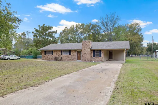 229 County Road 3215, Mount Pleasant, TX 75455