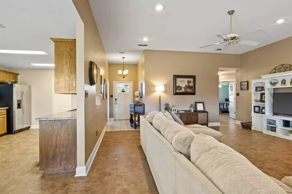 103 Sweet Pea Court, Mount Pleasant, TX 75455