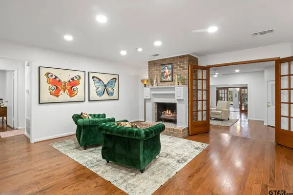 110 Magnolia St, Pittsburg, TX 75686