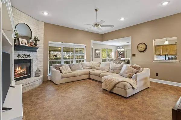 103 Sweet Pea Court, Mount Pleasant, TX 75455