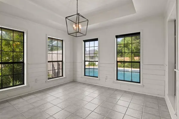 2713 Sleepy Hollow, Mount Pleasant, TX 75455