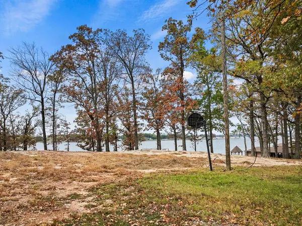 602 County Road 2127, Pittsburg, TX 75686