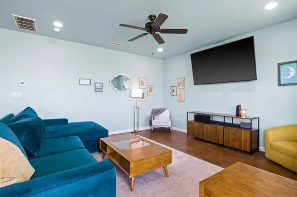 785 County Road 4840, Mount Pleasant, TX 75455