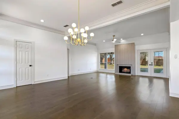 3008 Masters Drive, Mount Pleasant, TX 75455