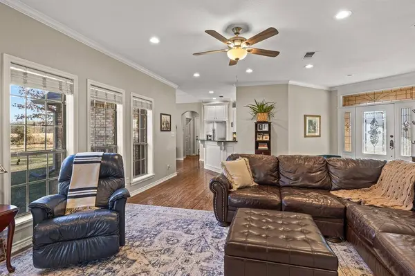 75 Private Road 4208, Mount Pleasant, TX 75455